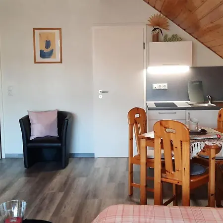 Gaestehaus Moselblick 3* Trittenheim