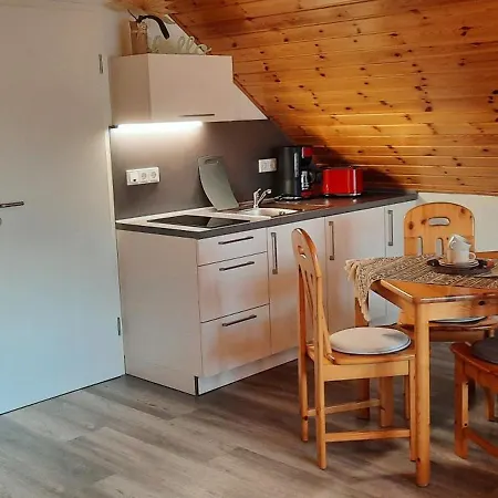 Gaestehaus Moselblick Bed & Breakfast