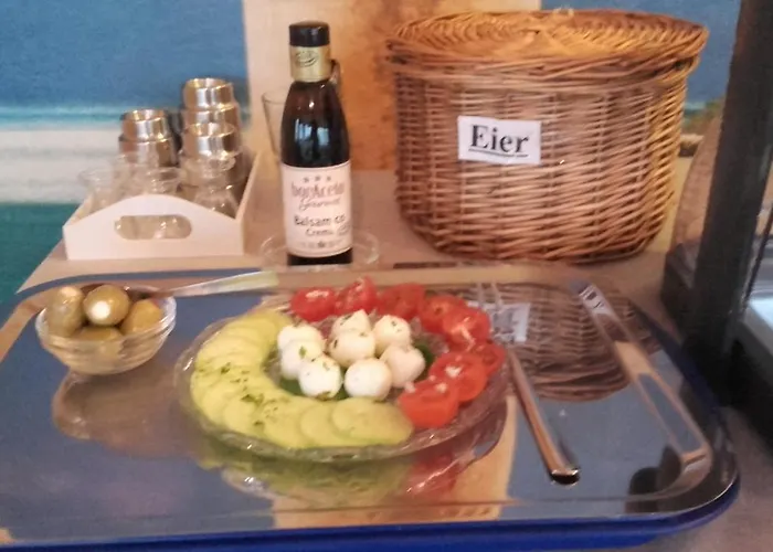 Gaestehaus Moselblick Bed and breakfast Trittenheim