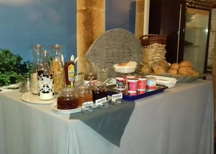 Gaestehaus Moselblick 3*